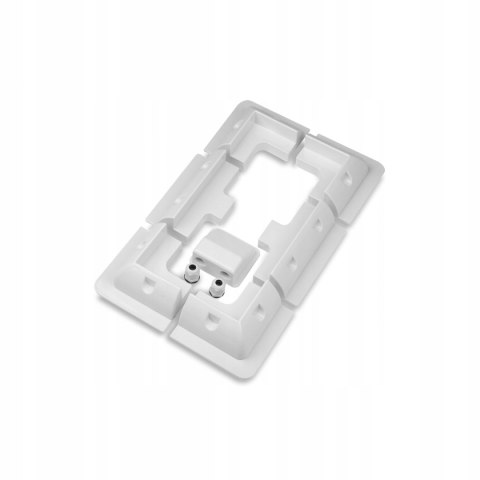 UCHWYTY NAROŻNE MONTAŻOWE DO PANEL SOLARNY KAMPER